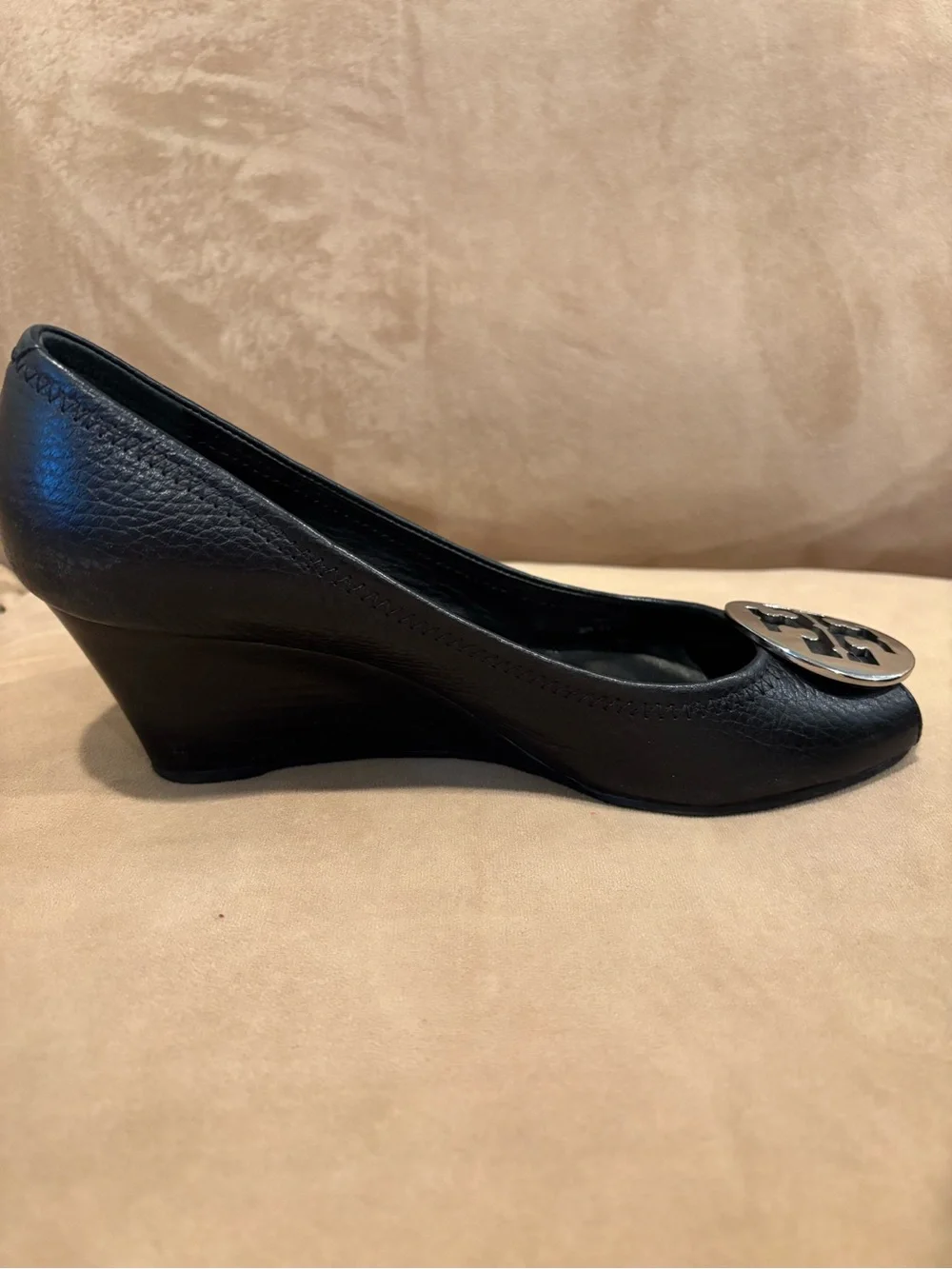 Tory Burch Black Leather Wedge Heels with Silver Logo Medallion